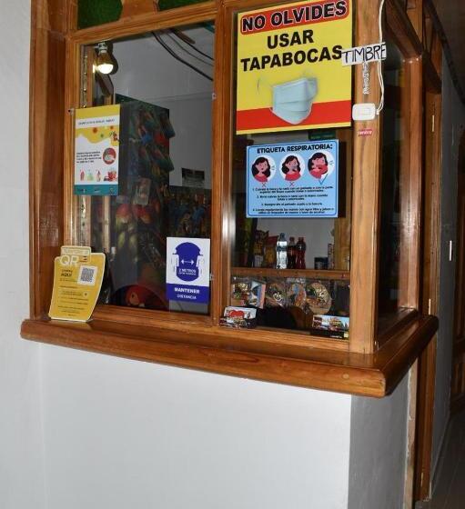 בית מלון כפרי Las Guacamayas Guatapé