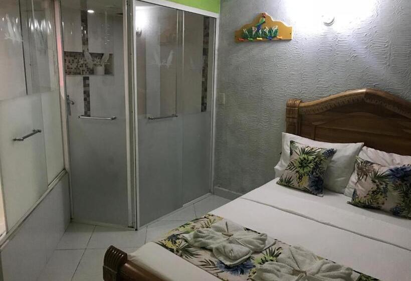 בית מלון כפרי Las Guacamayas Guatapé