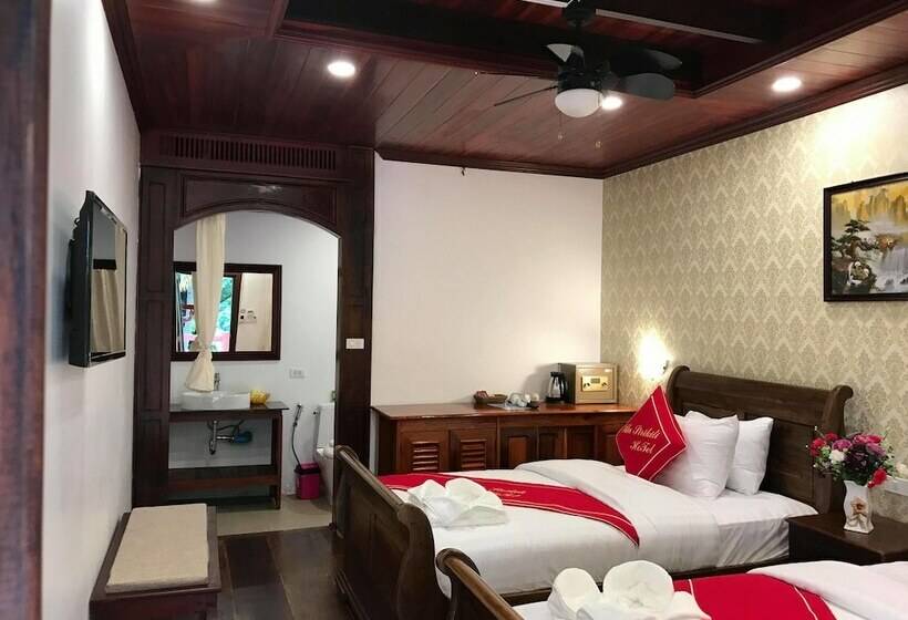 هتل Luang Prabang Villa Sirikili River View