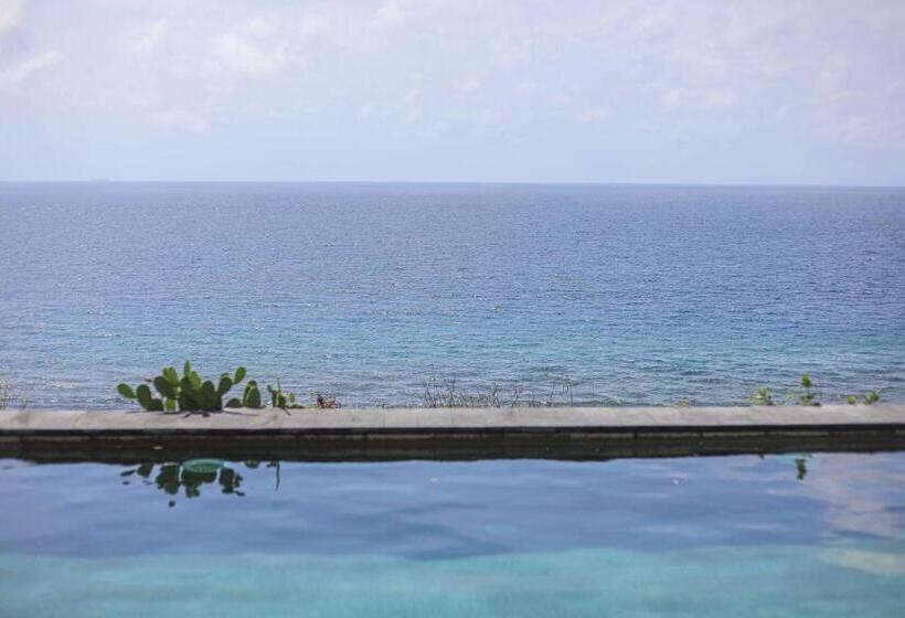 בית מלון כפרי Manta Cottages With Sea View