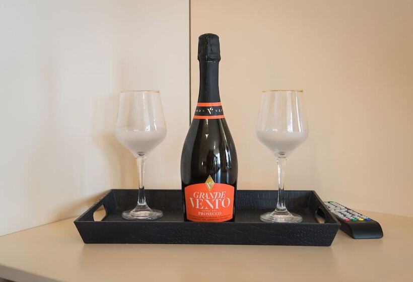 酒店 Mbi Travel Inn