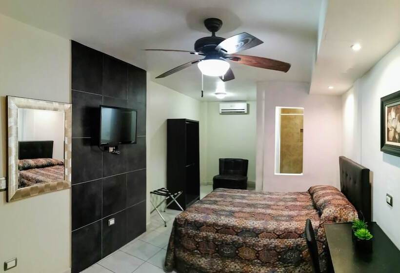 فندق Noruega Inn