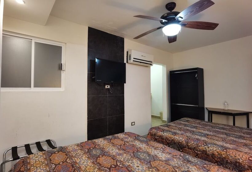 فندق Noruega Inn