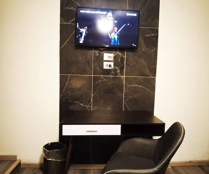 فندق Noruega Inn