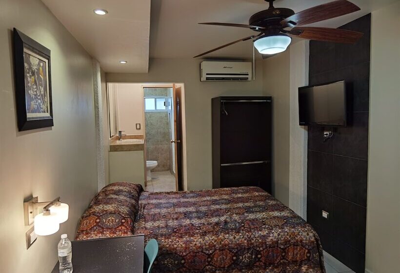 فندق Noruega Inn