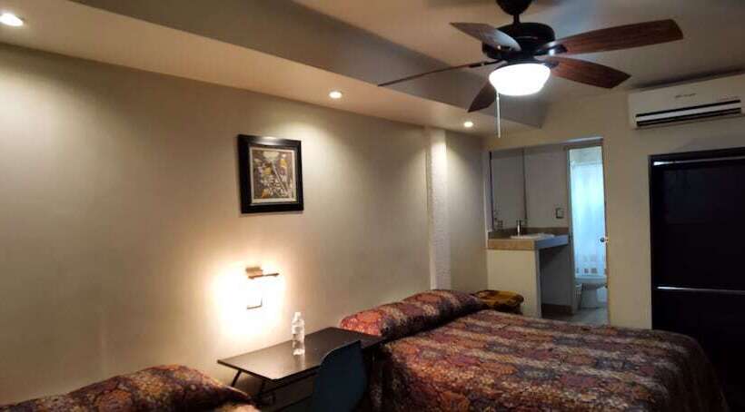 فندق Noruega Inn