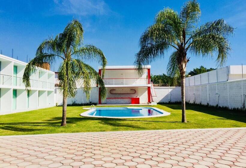 ホテル Palmas Cocoyoc