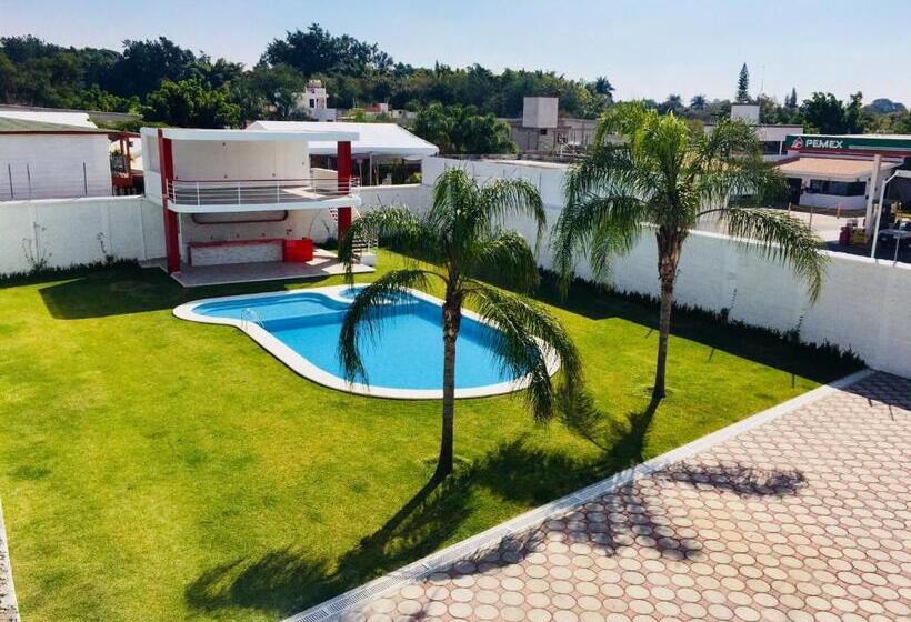 ホテル Palmas Cocoyoc