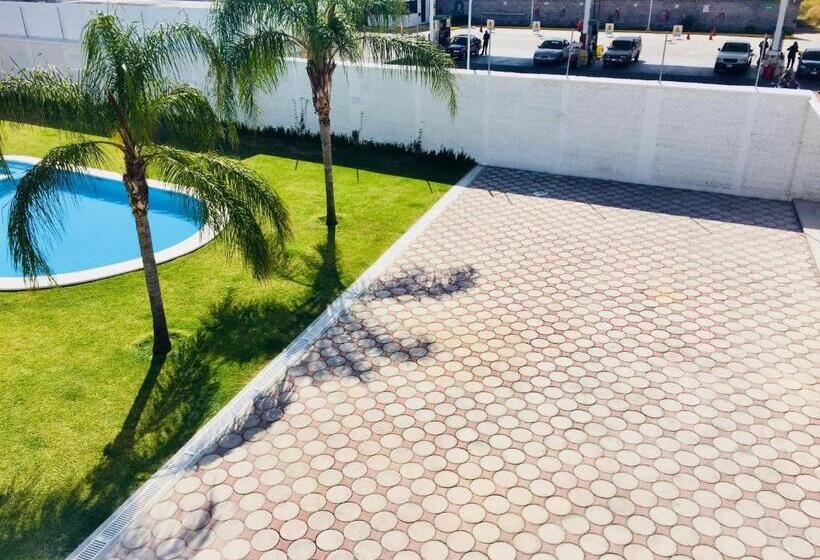 ホテル Palmas Cocoyoc