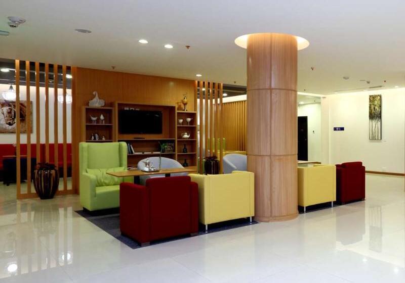 ホテル Park Inn By Radisson Najran