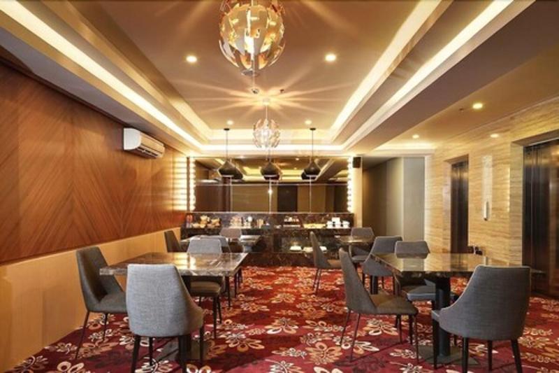 酒店 Pyramid Suites