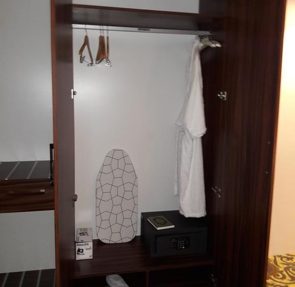 ホテル Lechateau Boutique