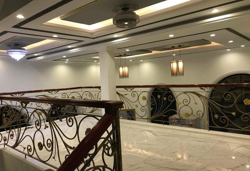 فندق Sky Palace Boutique