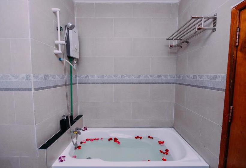 فندق Sky Palace Boutique