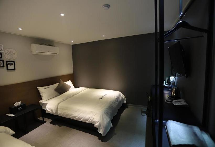 בית מלון כפרי Subway