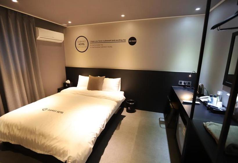 בית מלון כפרי Subway