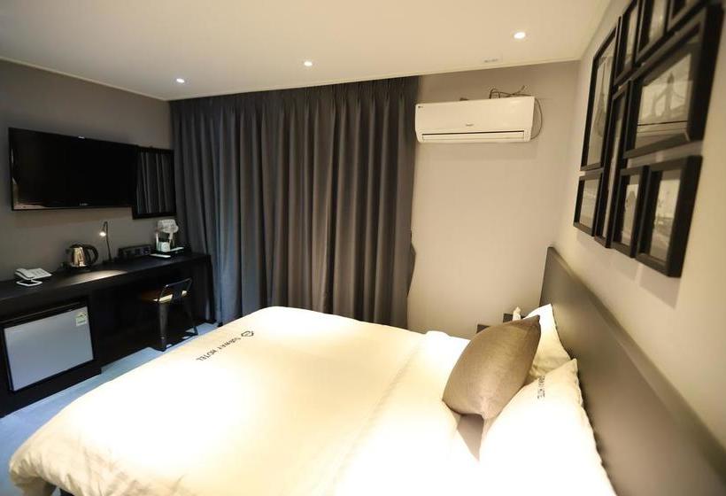 בית מלון כפרי Subway