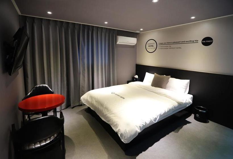 בית מלון כפרי Subway