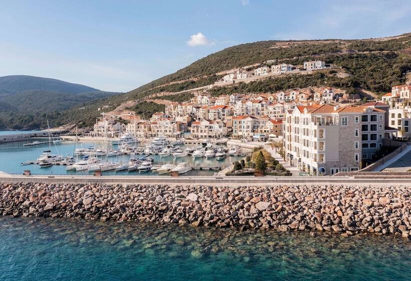 ホテル The Chedi Luštica Bay