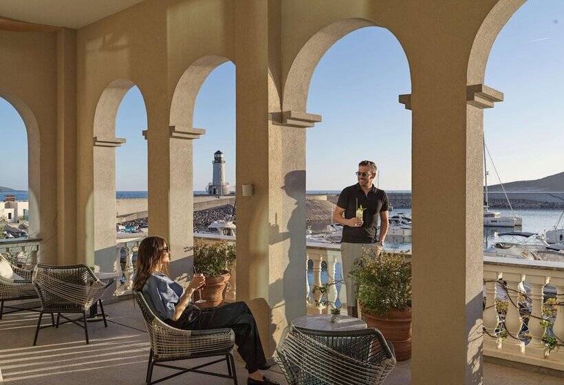 ホテル The Chedi Luštica Bay