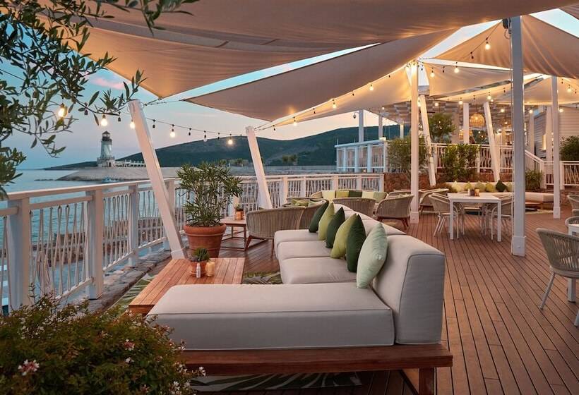 ホテル The Chedi Luštica Bay