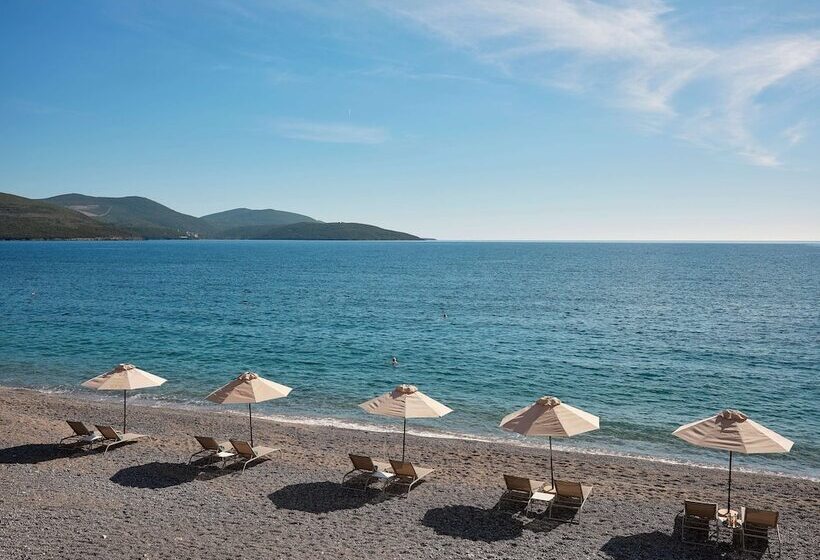 ホテル The Chedi Luštica Bay