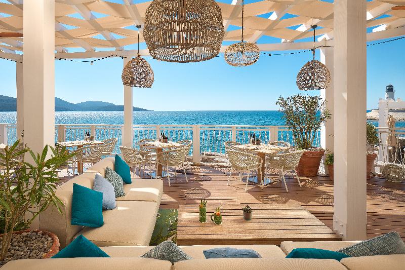 ホテル The Chedi Luštica Bay