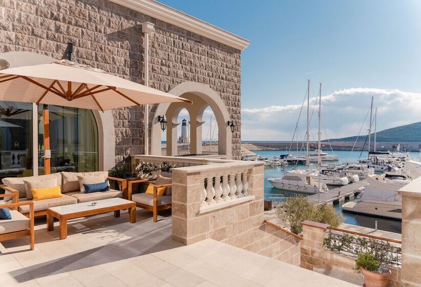 ホテル The Chedi Luštica Bay