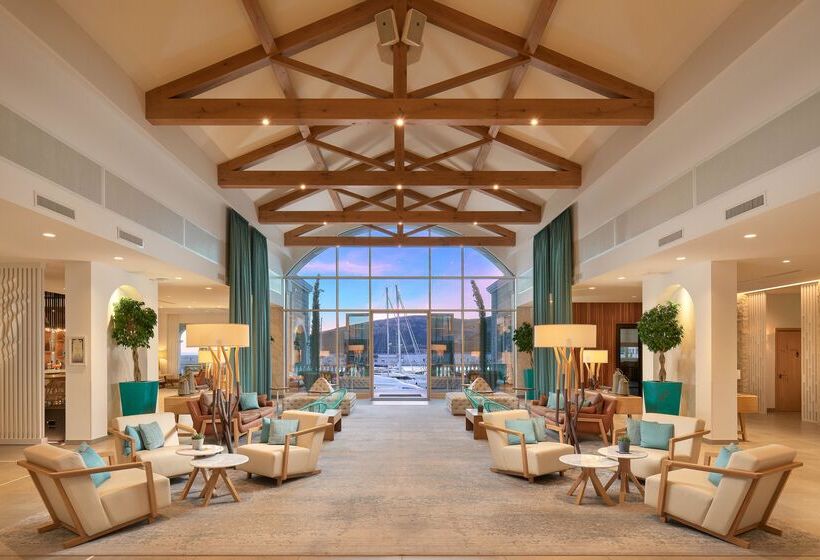 ホテル The Chedi Luštica Bay