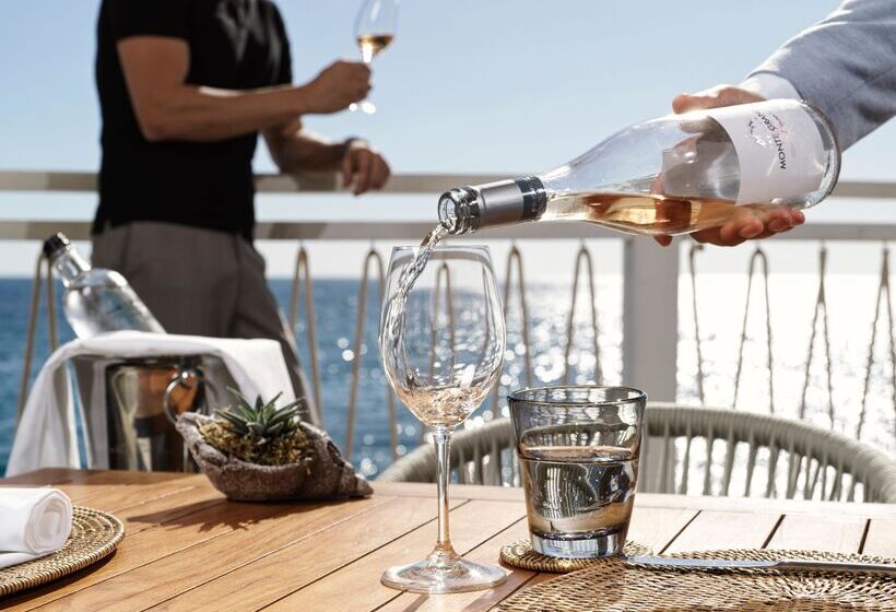 ホテル The Chedi Luštica Bay