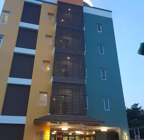 酒店 The Parawood Natrang