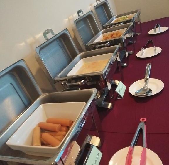 酒店 The Parawood Natrang