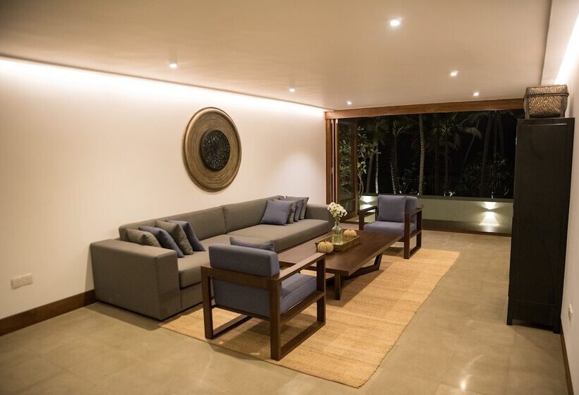 Отель The Villa By Contemporary Ceylon