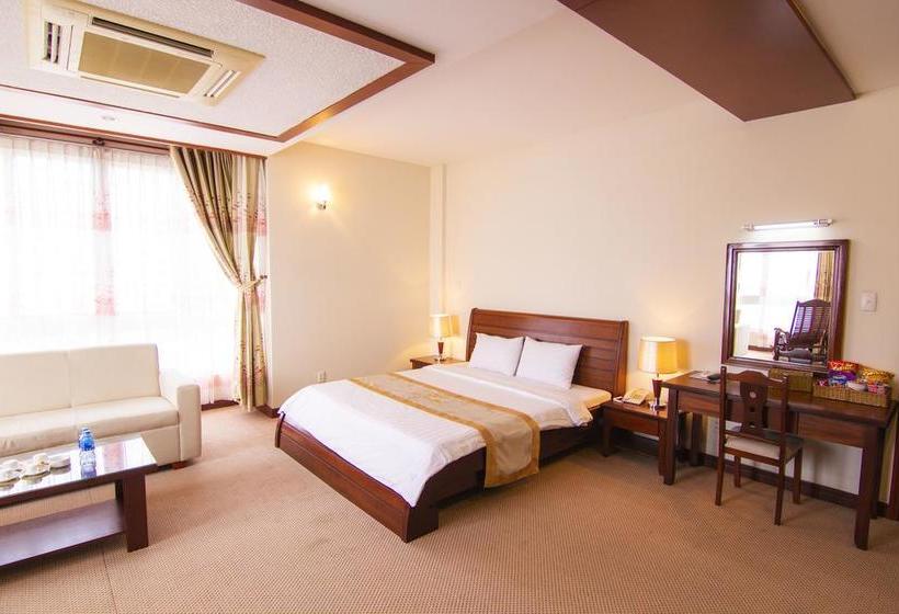 هتل Tien Sa Villa