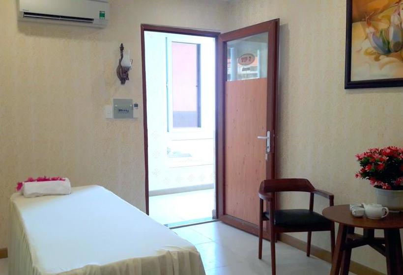 هتل Tien Sa Villa