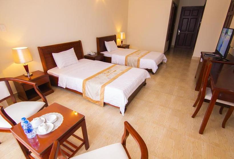 هتل Tien Sa Villa