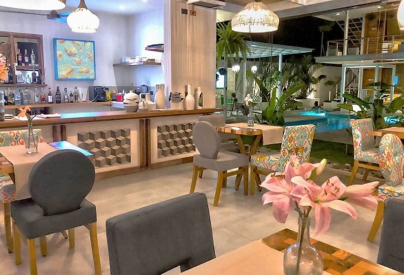 Umami Hotel   Adults Only