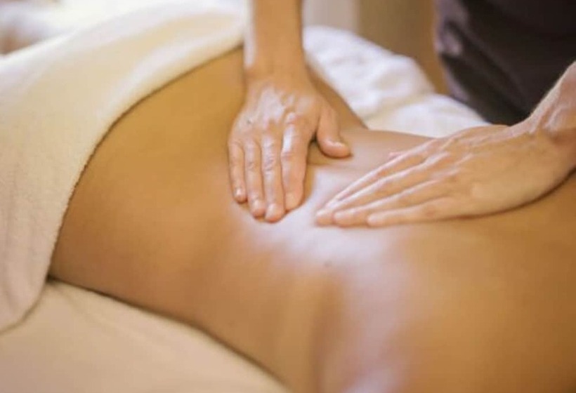 Umami Hotel   Adults Only