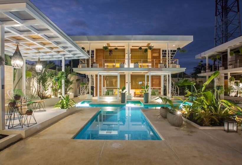 Umami Hotel   Adults Only