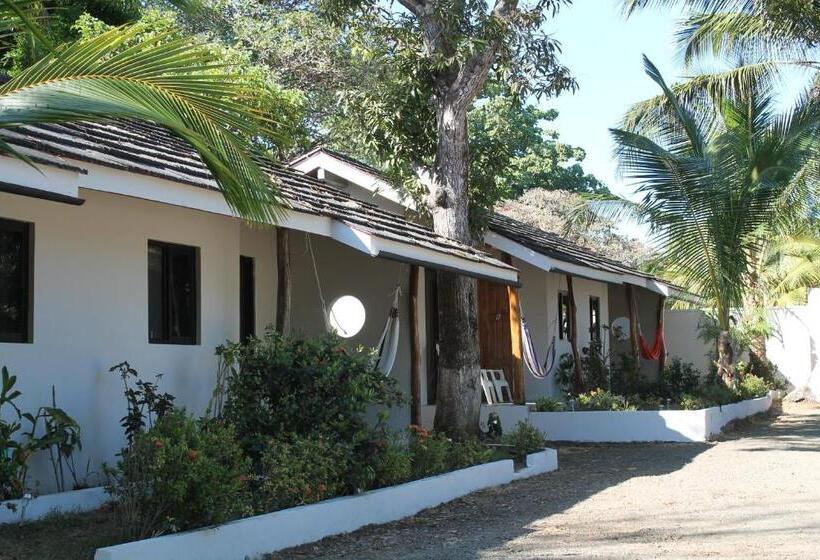 בית מלון כפרי Vista Coiba Villas & Restaurant
