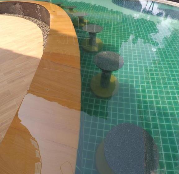 Wisdom Hotel & Residence