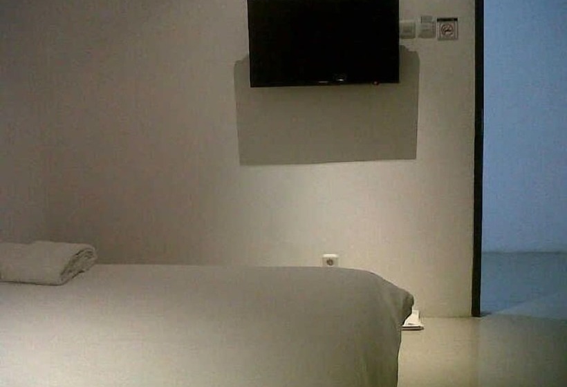 Kyriad M Hotel Sorong