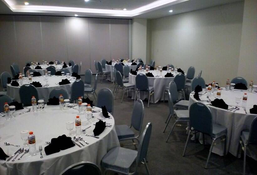 Kyriad M Hotel Sorong