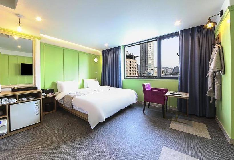 مُتل Busan Oncheonjang  Carino