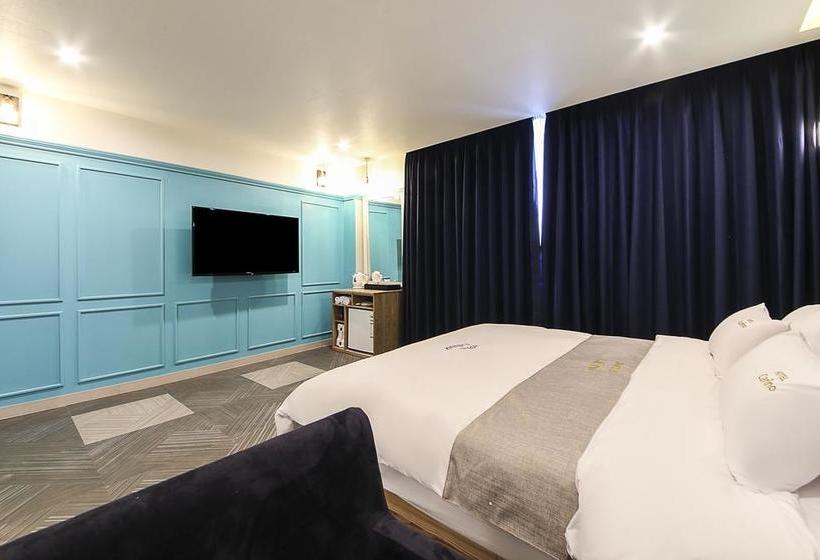 مُتل Busan Oncheonjang  Carino