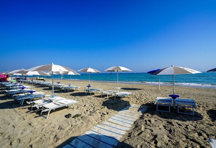 渡假胜地  Futura Club Torre Rinalda