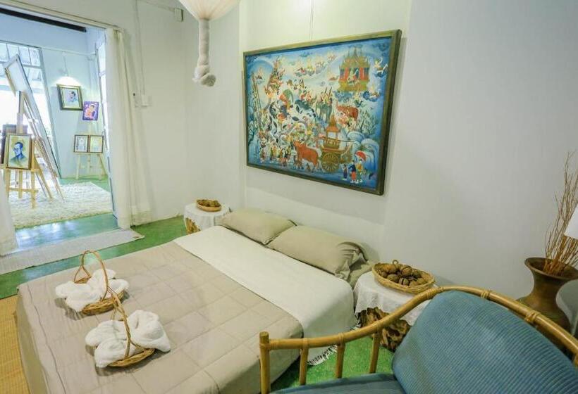 Silsopa Hostel