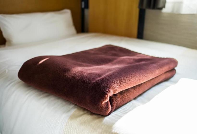 Отель Super  Minami Hikone Ekimae