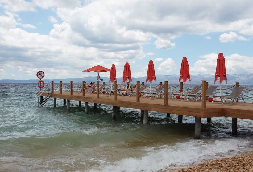 The Nowness Luxury Hotel & Spa