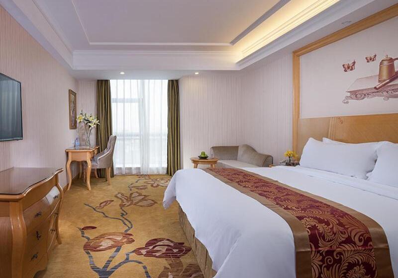 Vienna Hotel Dongguan Chengcaiyuan International Plaza